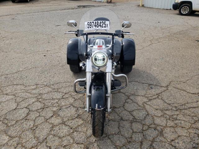 2019 HARLEY-DAVIDSON FLRT 1HD1MCP19KB851633