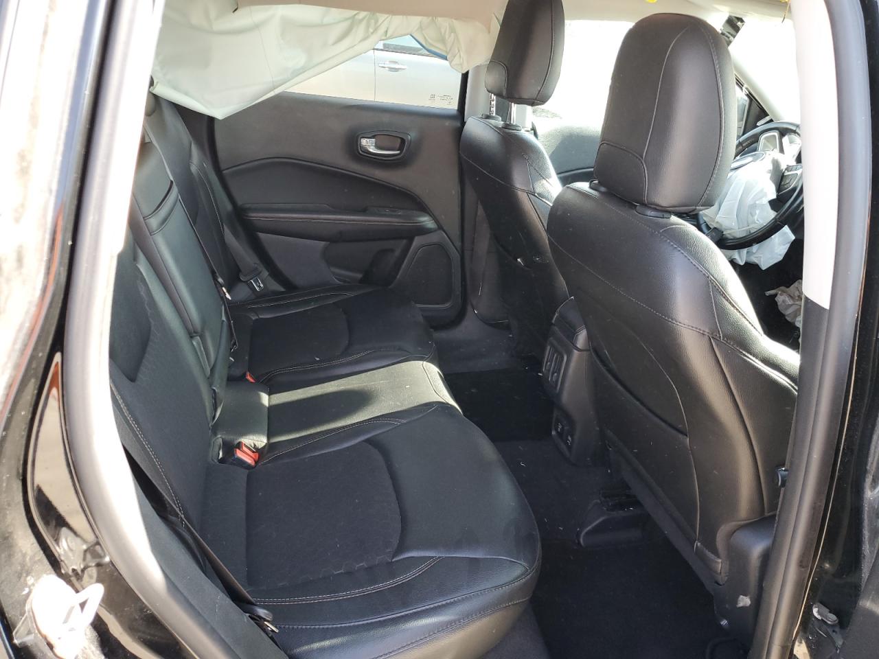 JEEP COMPASS LATITUDE