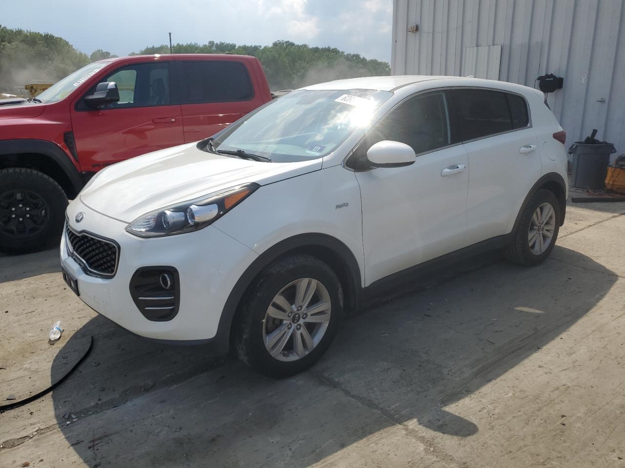 KIA SPORTAGE LX