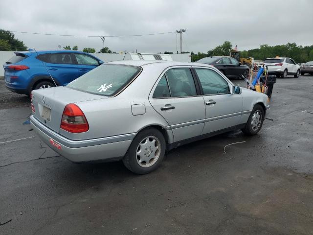 Vin: wdbha22e0sf175125, lot: 60859125, mercedes-benz c-class 220 19953