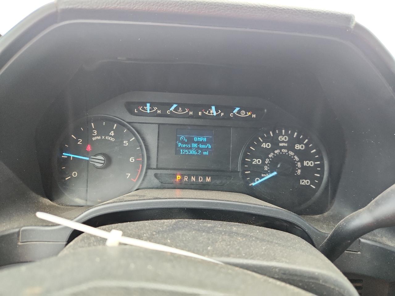 FORD F-150 SUPER CAB