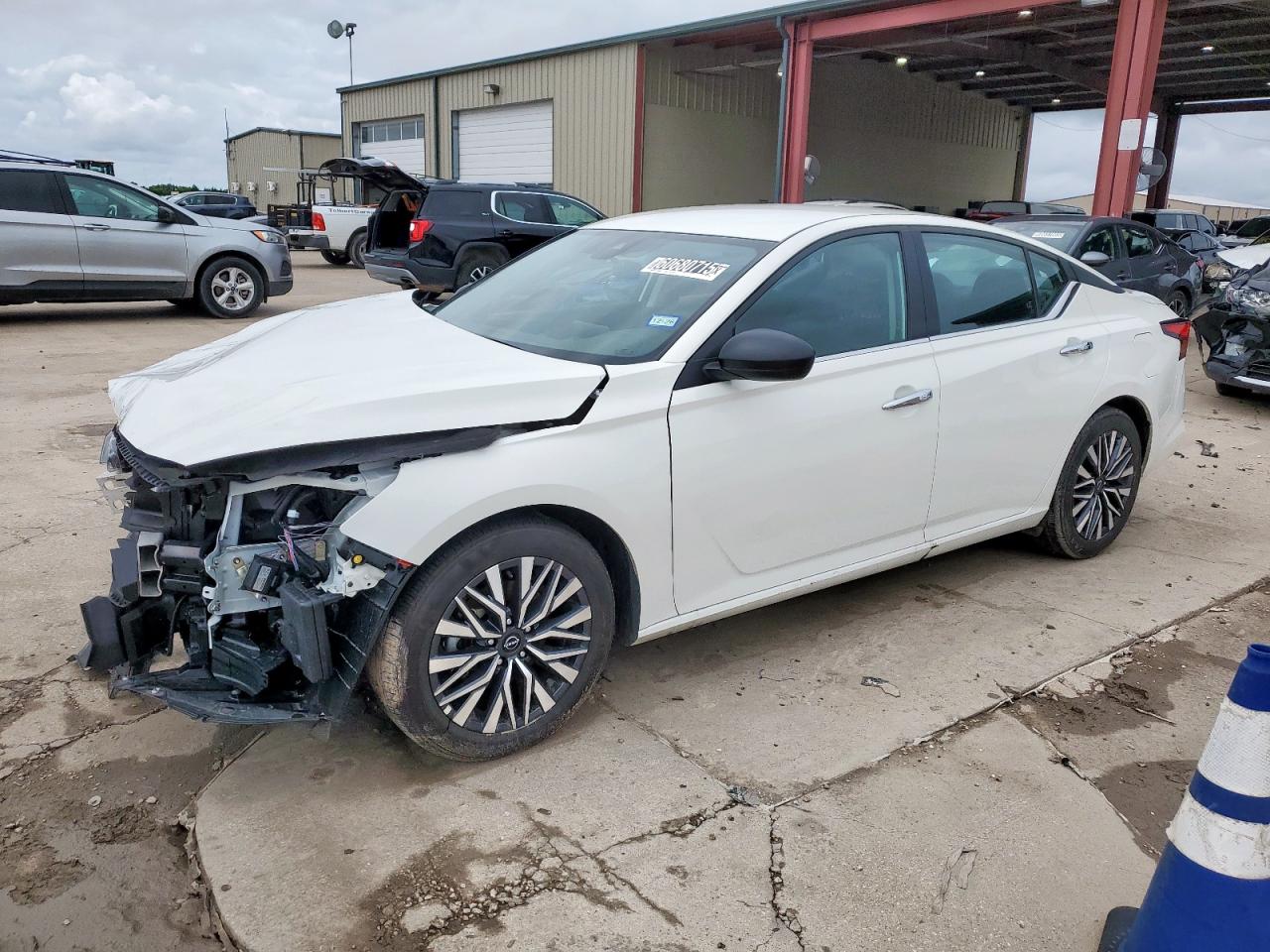 NISSAN ALTIMA SV