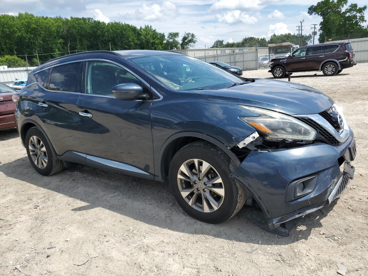 Nissan Murano s 2018