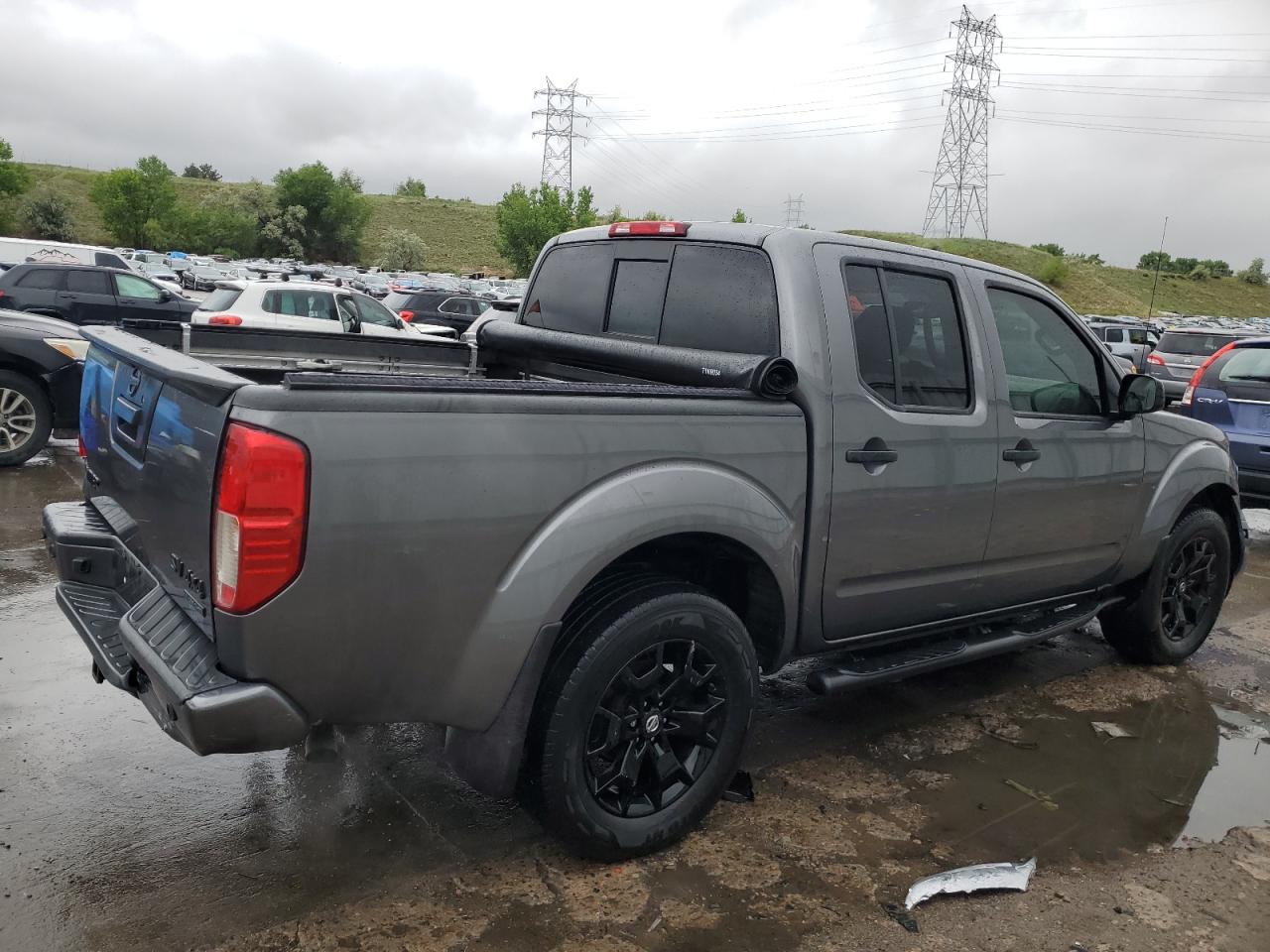 NISSAN FRONTIER S