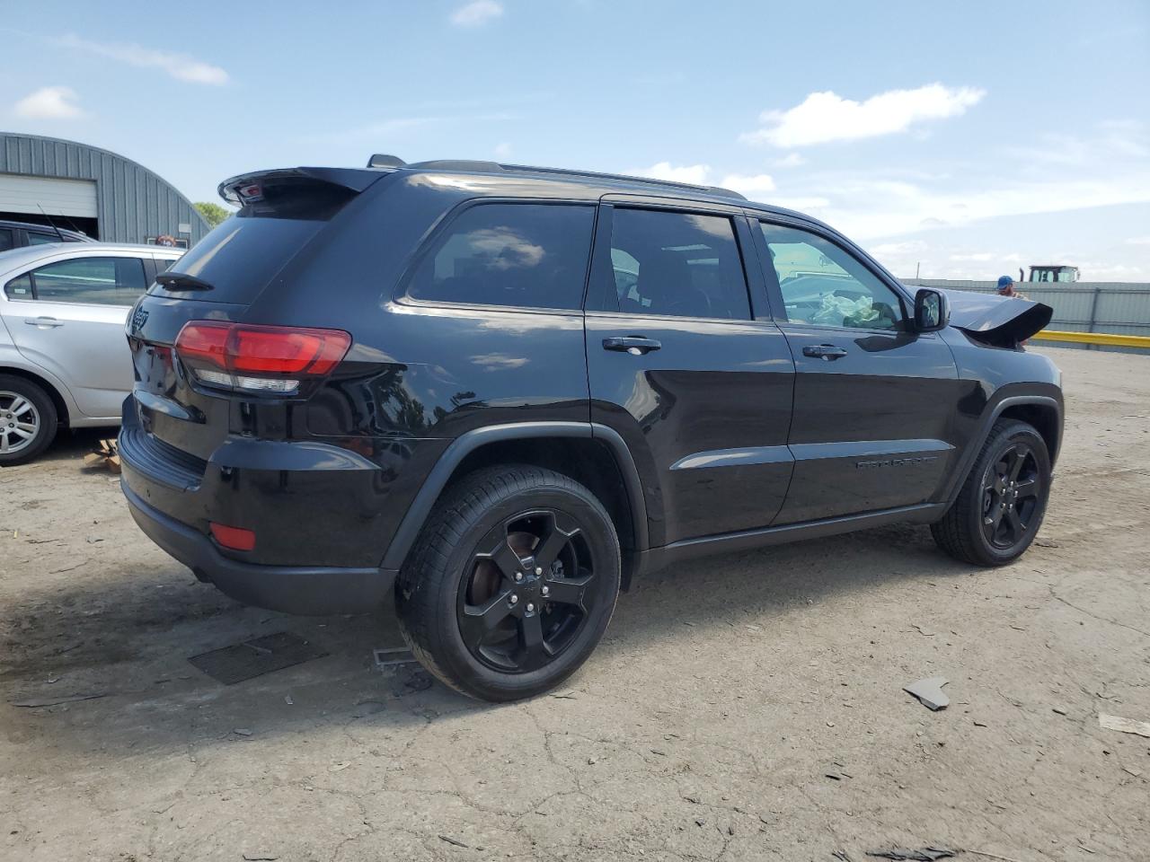 JEEP GRAND CHEROKEE LAREDO