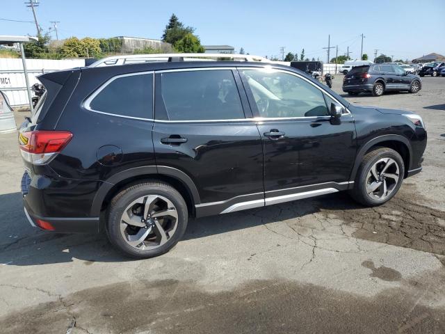 Vin: jf2skarc6nh529422, lot: 62131875, subaru forester touring 20223