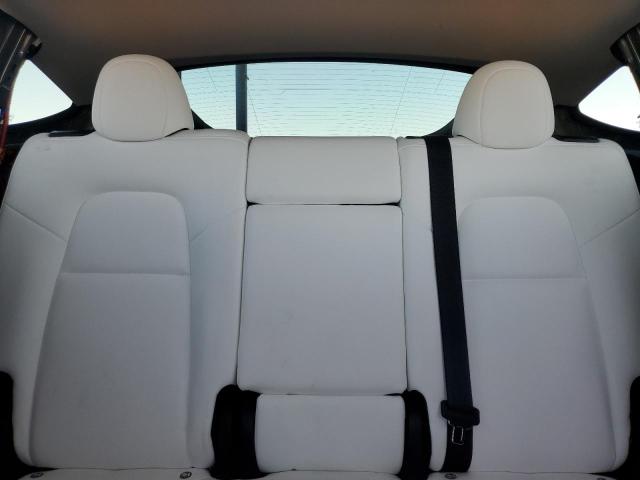 2024 TESLA MODEL Y - 7SAYGDEE9RA235022