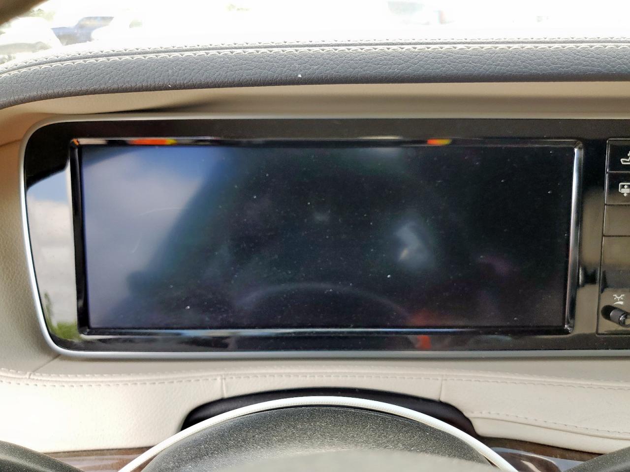 MERCEDES-BENZ S-CLASS 550