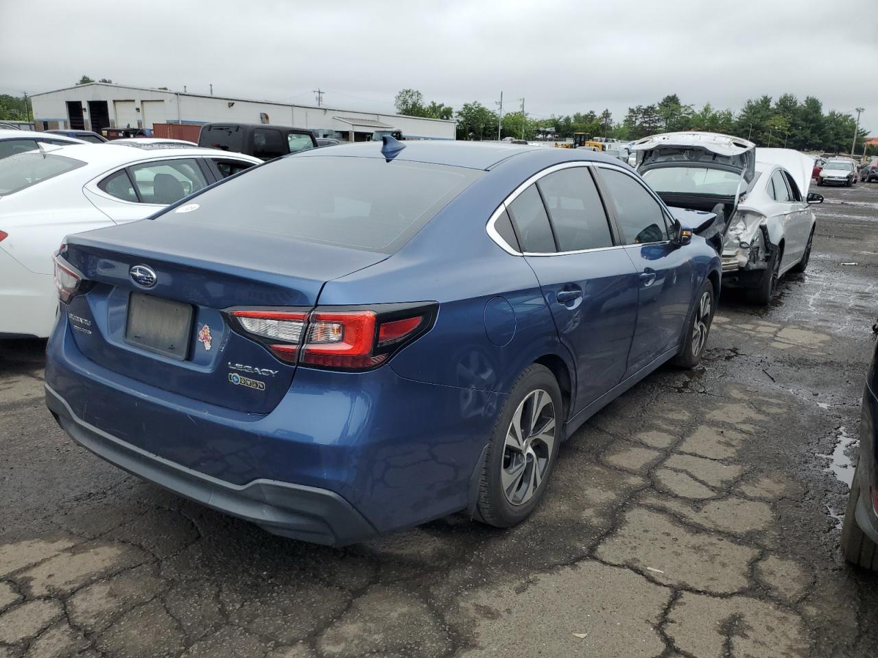 SUBARU LEGACY PREMIUM