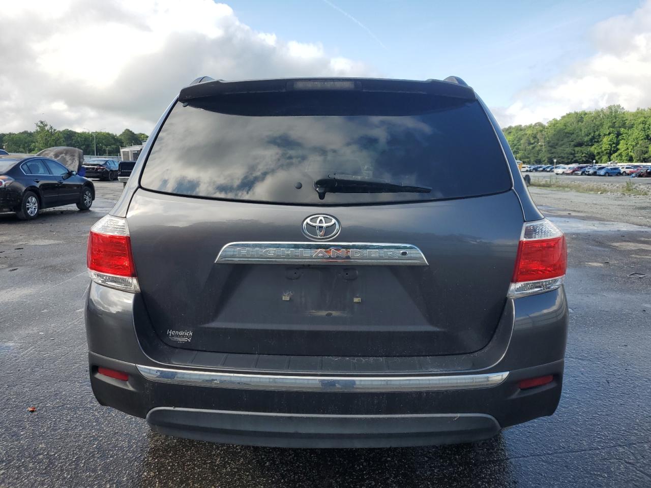 Toyota Highlander 2013