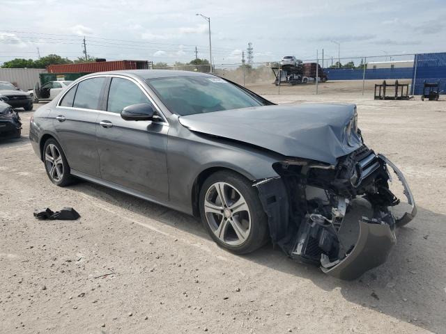 Vin: wddzf4jb6ha137775, lot: 58874455, mercedes-benz e-class 300 20174