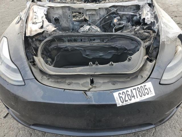 2024 TESLA MODEL Y 7SAYGDEE0RF021569