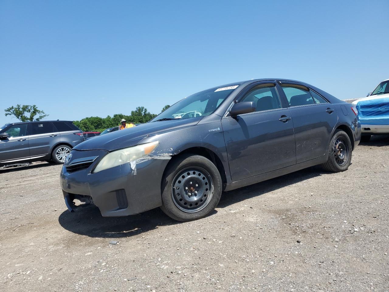 TOYOTA CAMRY HYBRID