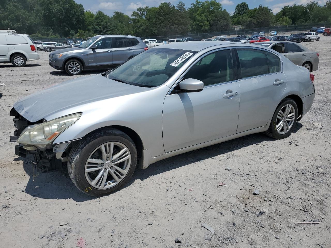 INFINITI G25 BASE