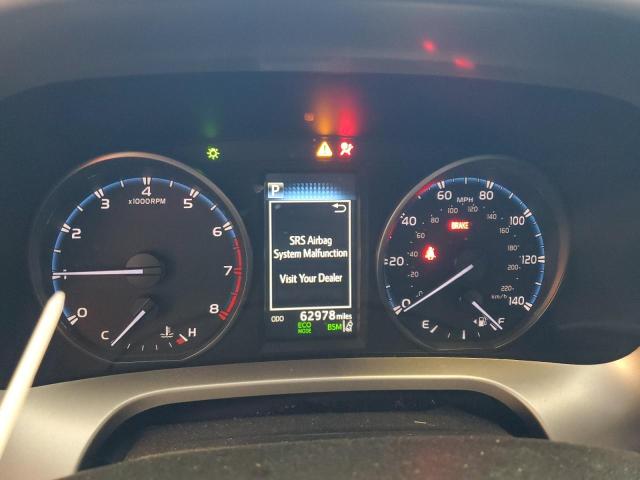 2018 TOYOTA RAV4 ADVEN JTMRFREVXJJ255409