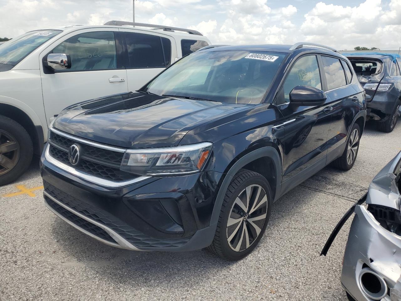 VOLKSWAGEN TAOS SE