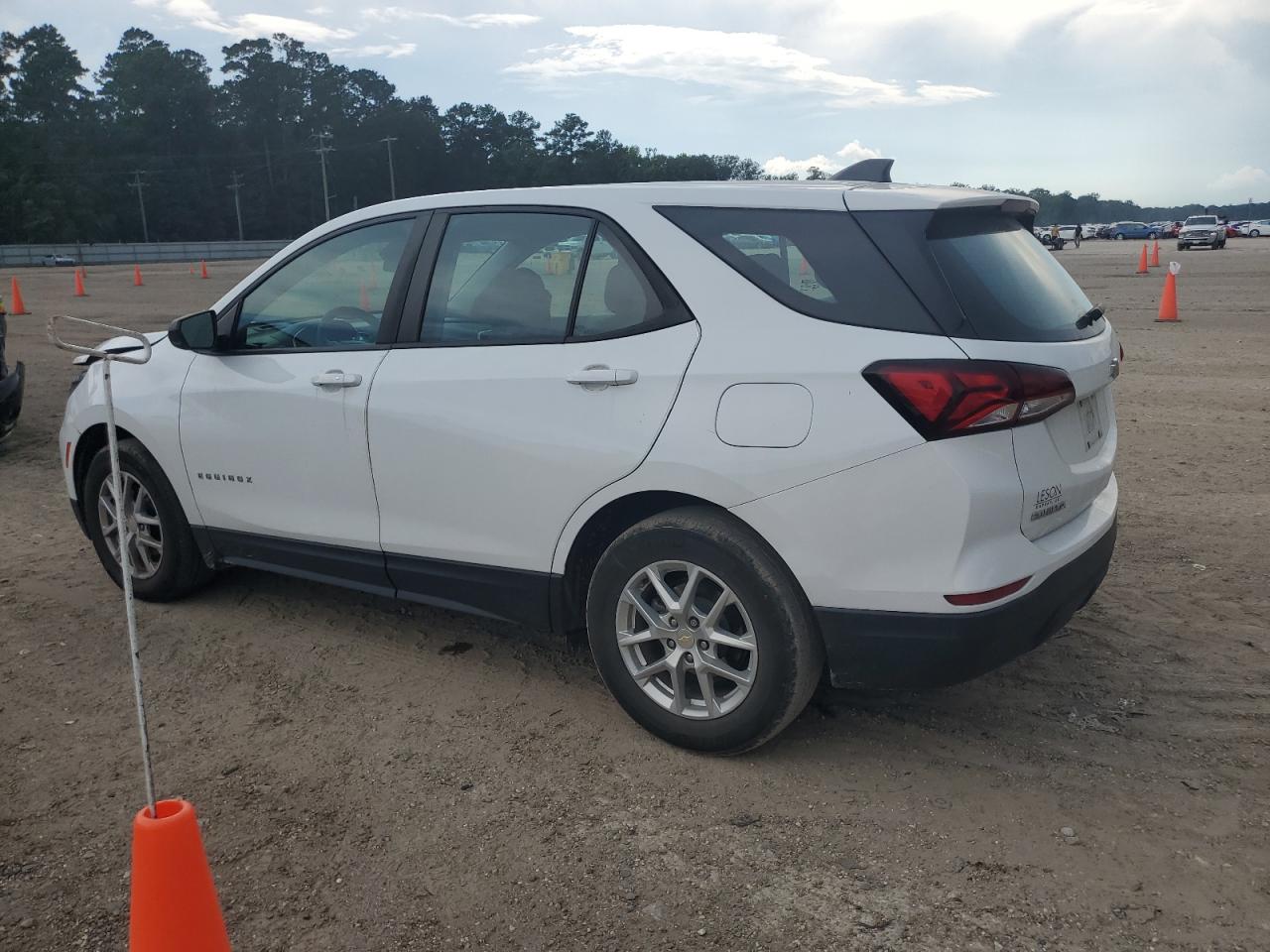 Chevrolet Equinox ls 2022