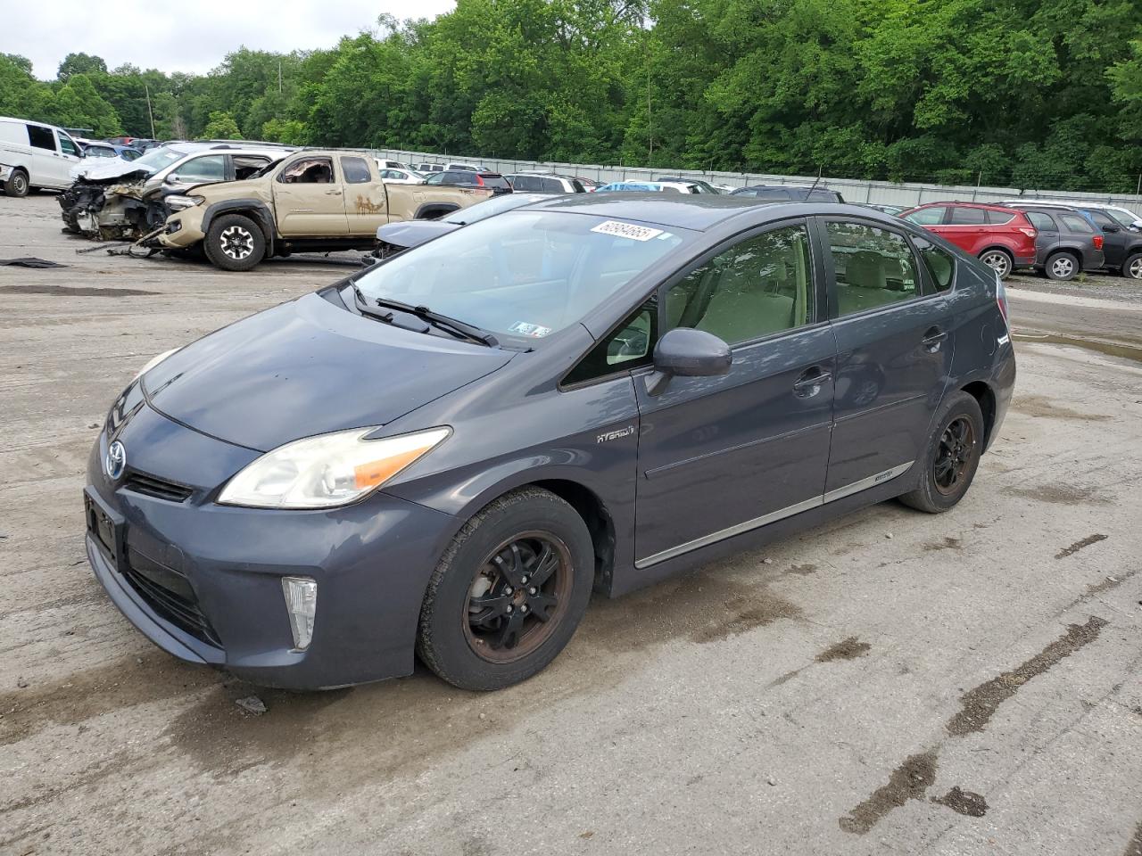 TOYOTA PRIUS