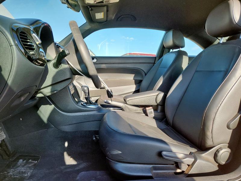 2016 VOLKSWAGEN BEETLE 1.8 3VWF17ATXGM606256