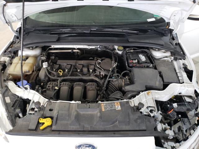 2015 FORD FOCUS SE 1FADP3F22FL250067