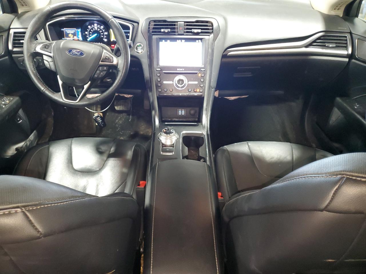 FORD FUSION TITANIUM