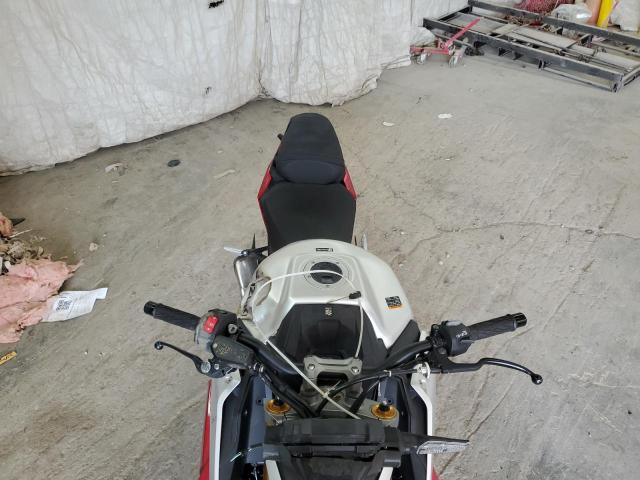 2024 SUZUKI GSX-S1000 JS1EK11B5R7100468