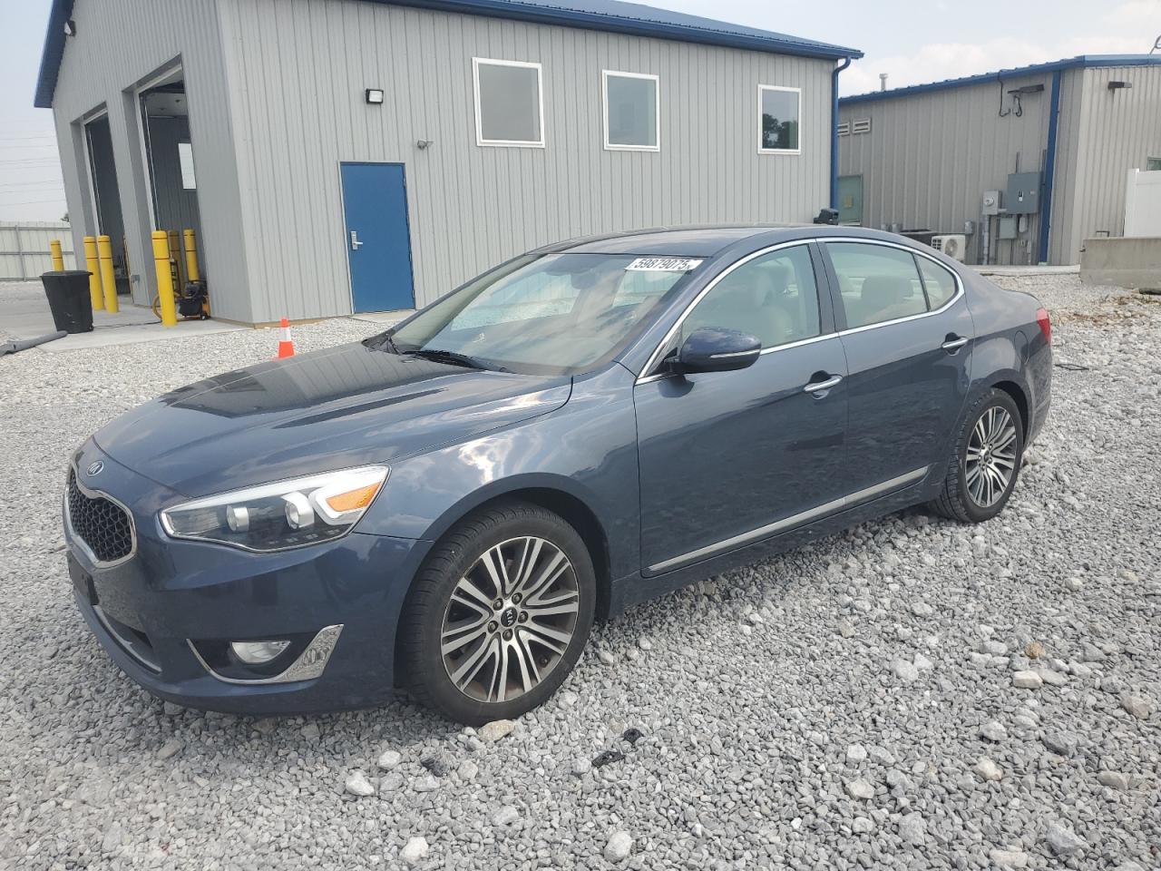 KIA CADENZA PREMIUM
