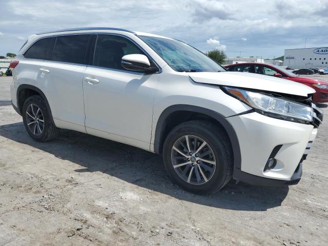 2018 TOYOTA HIGHLANDER - 5TDKZRFH9JS544611