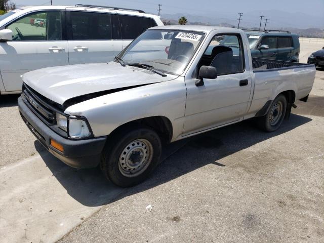 TOYOTA PICKUP 1/2