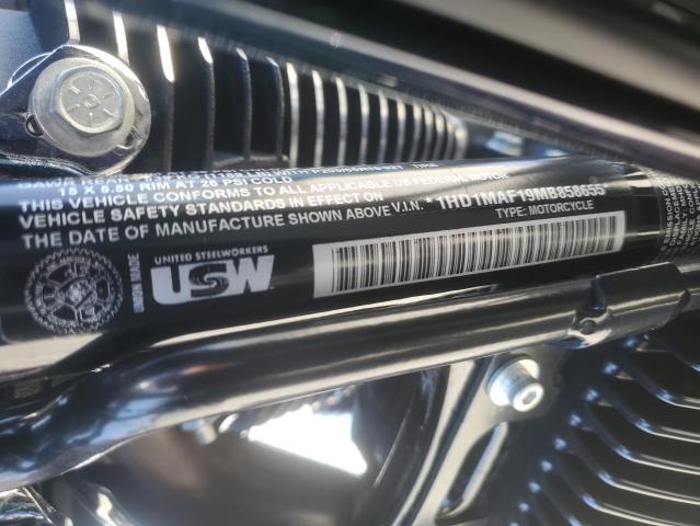 2021 HARLEY-DAVIDSON FLHTCUTG 1HD1MAF19MB858655
