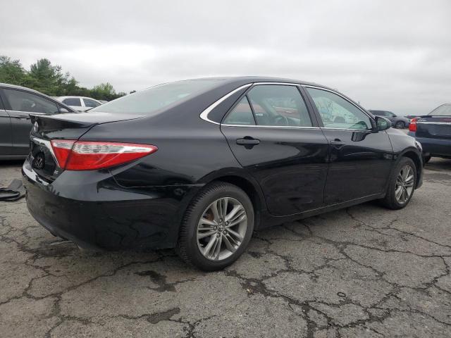 Vin: 4t1bf1fk7hu702659, lot: 61536625, toyota camry le 20173