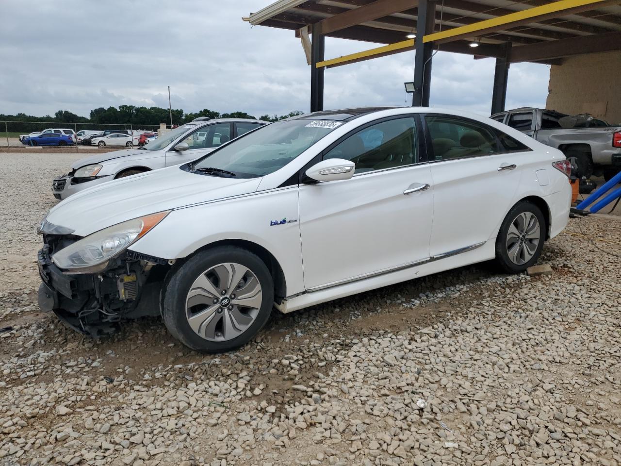 HYUNDAI SONATA HYBRID