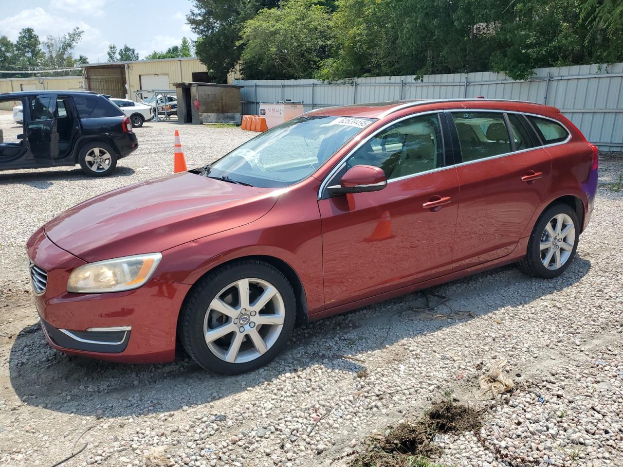 VOLVO V60 T5 PREMIER