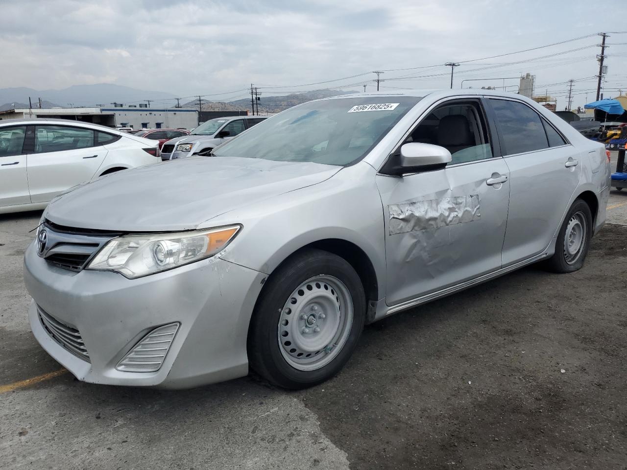 TOYOTA CAMRY BASE