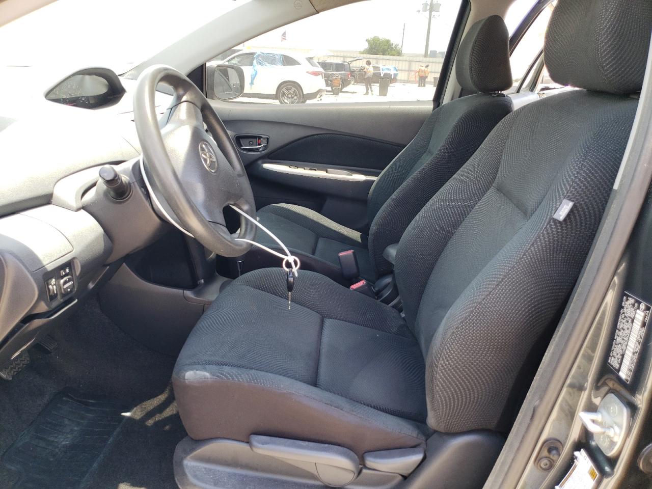 Toyota Yaris 2010