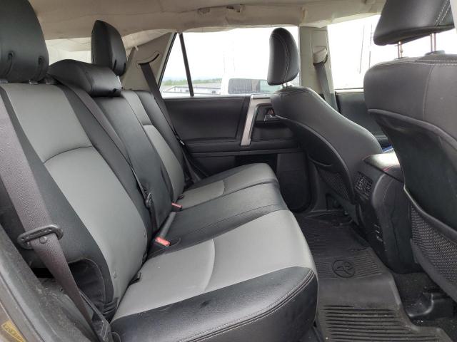 2018 TOYOTA 4RUNNER SR - JTEBU5JR0J5609743