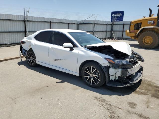Vin: 4t1g11akxmu558112, lot: 61108465, toyota camry se 20214