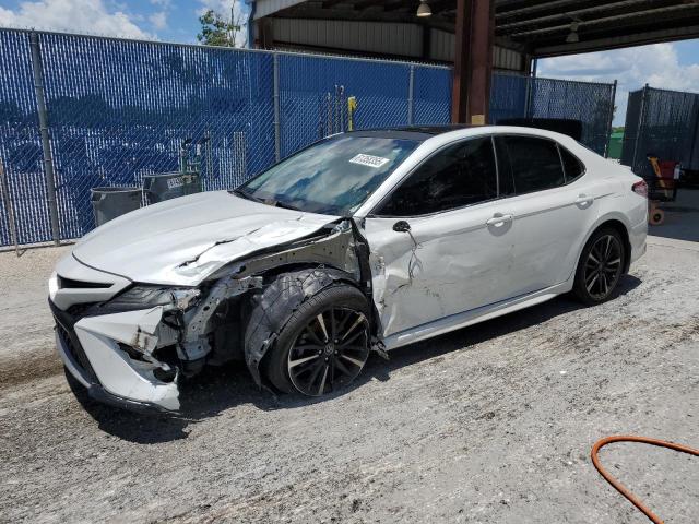 Vin: 4t1b61hk8ju100758, lot: 61358355, toyota camry xse 2018 img_1