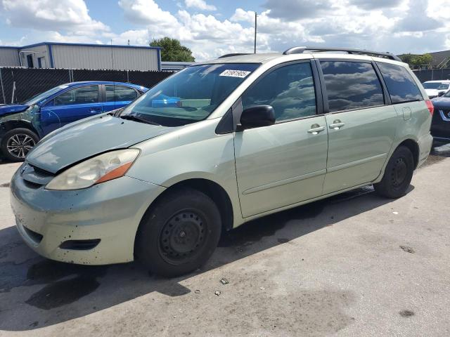 TOYOTA SIENNA CE