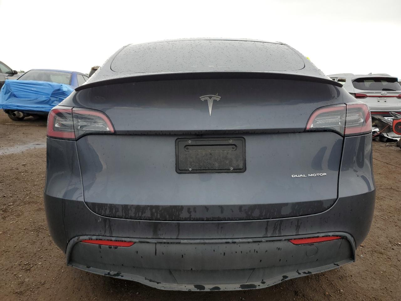 Tesla Model y 2023