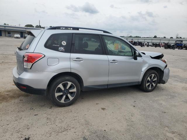 Vin: jf2sjagc0hh800727, lot: 58470695, subaru forester 2.5i premium 20173