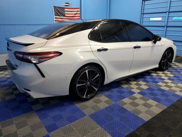Vin: 4t1b61hk5ju141798, lot: 60657035, toyota camry xse 20183