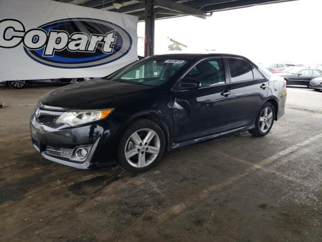 TOYOTA CAMRY BASE