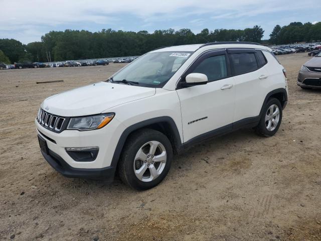 Vin: 3c4njdbbxjt315899, lot: 61472665, jeep compass latitude 2018 img_1