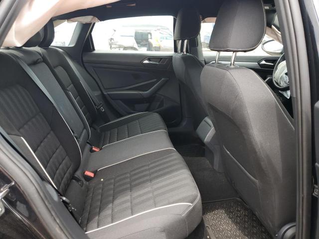 2024 VOLKSWAGEN JETTA SPOR 3VWAM7BU5RM052300