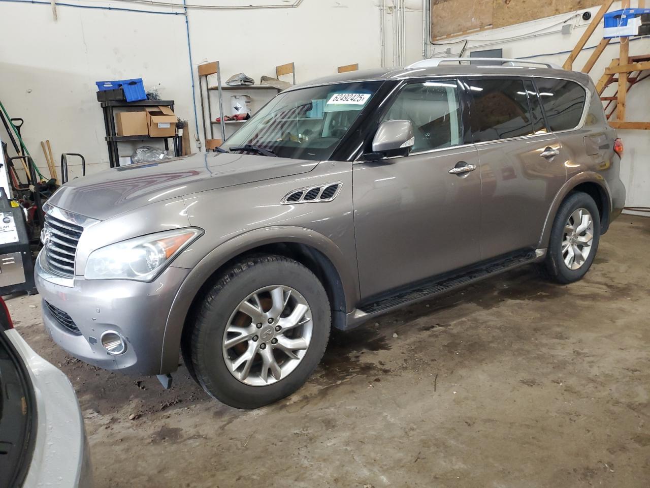INFINITI QX56