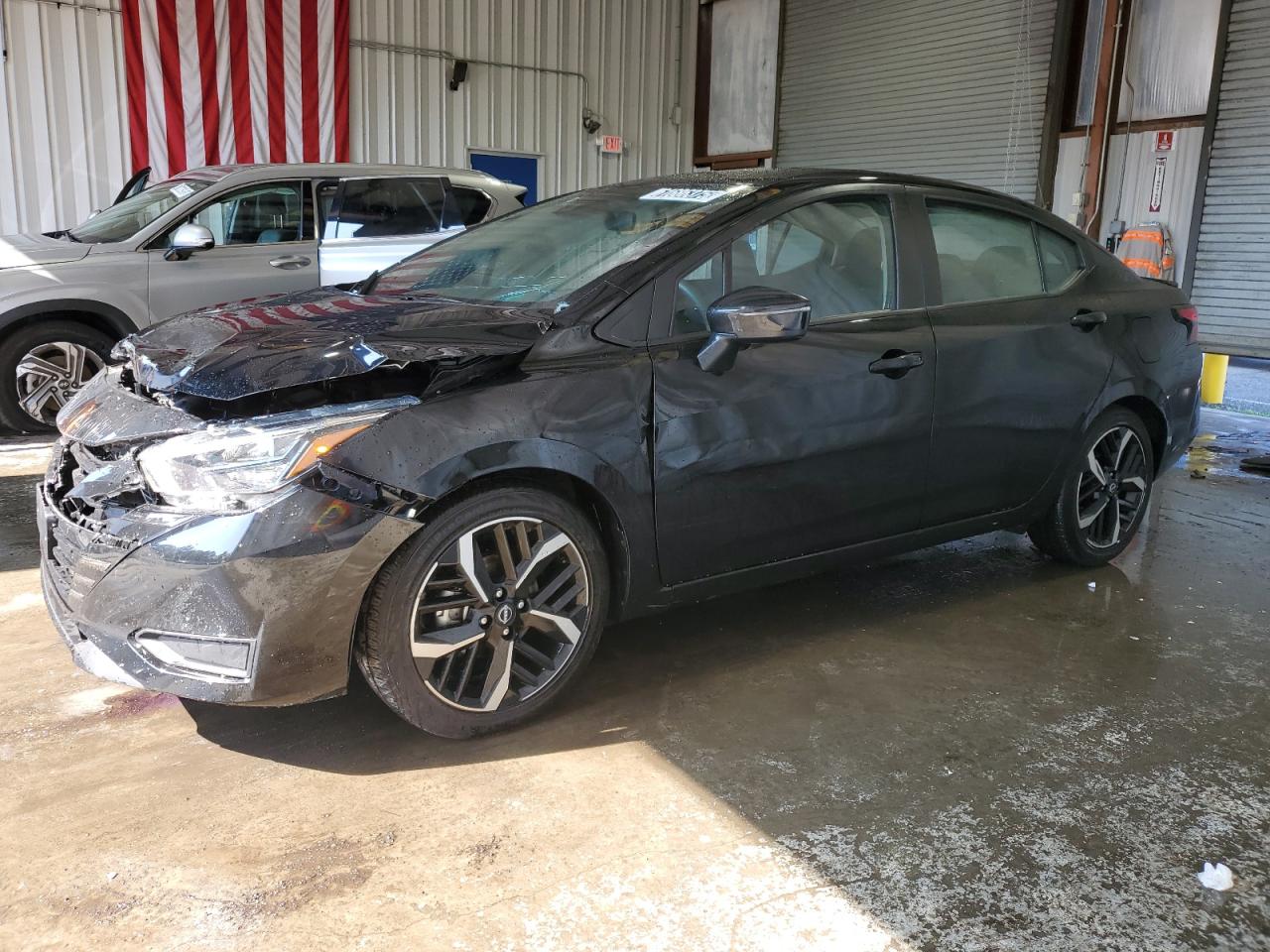 NISSAN VERSA SR