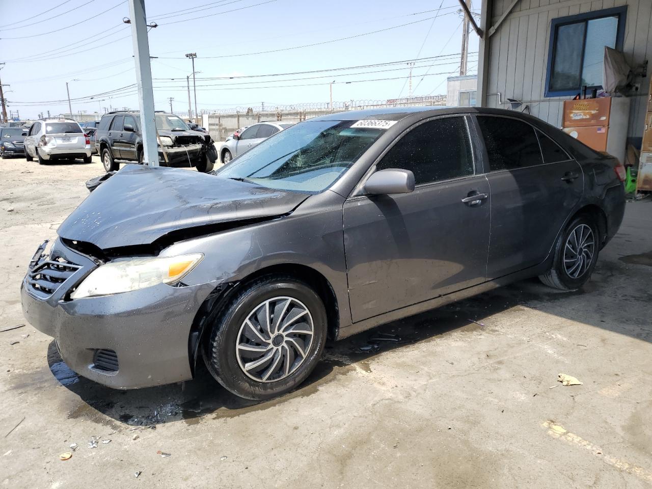 TOYOTA CAMRY BASE