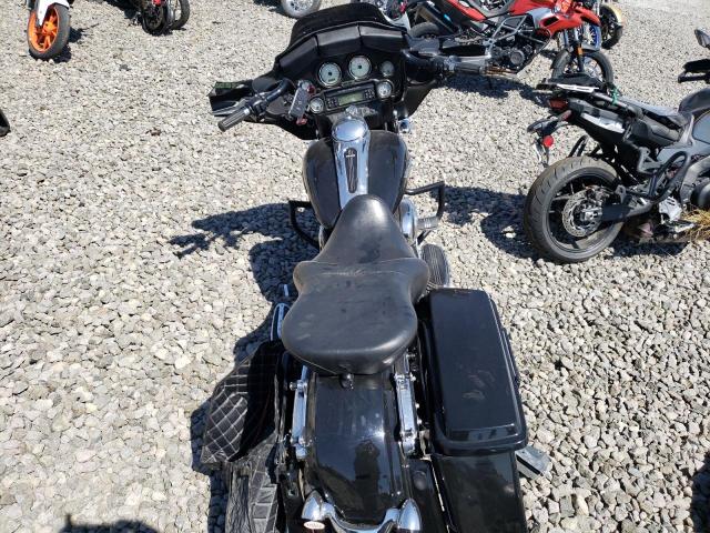 2010 HARLEY-DAVIDSON FLHX 1HD1KB414AB629634