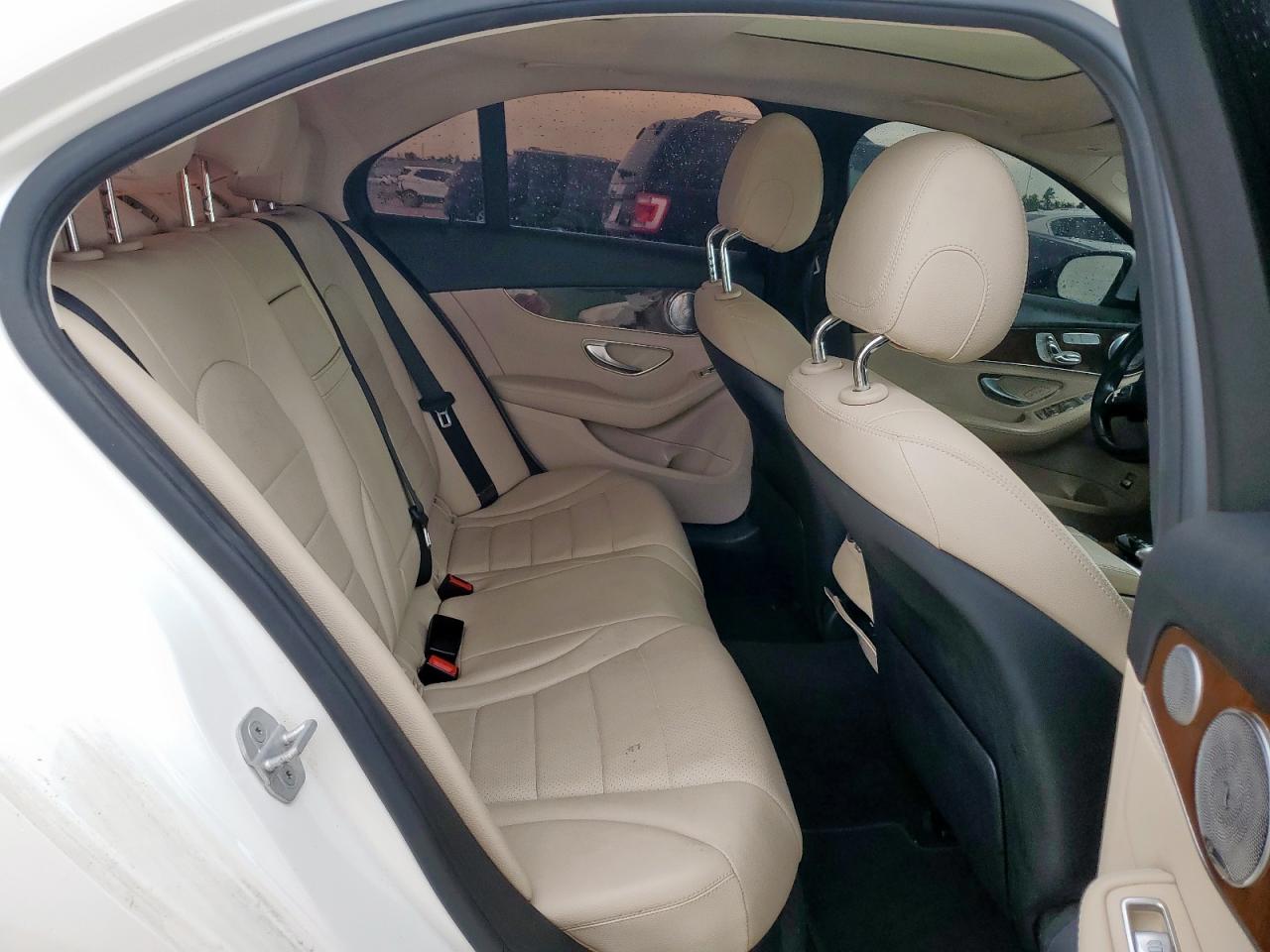 MERCEDES-BENZ C-CLASS 300 4MATIC